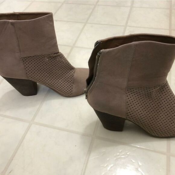 Rampage Boots Size 9M  - Picture 2 of 4